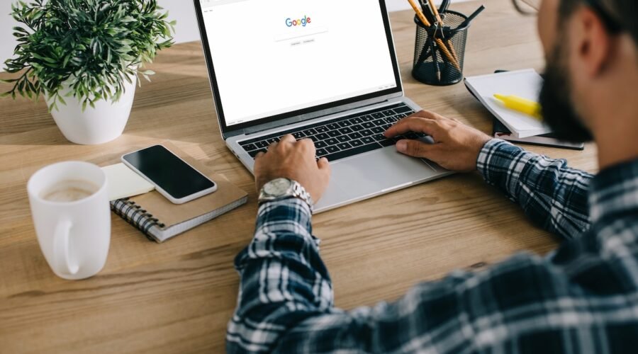 Common Sense Media Rates Google AI Search An “Unacceptable Risk” For Kids