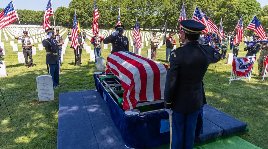 VA buries Vietnam Veteran hero Garfield Langhorn in national shrine