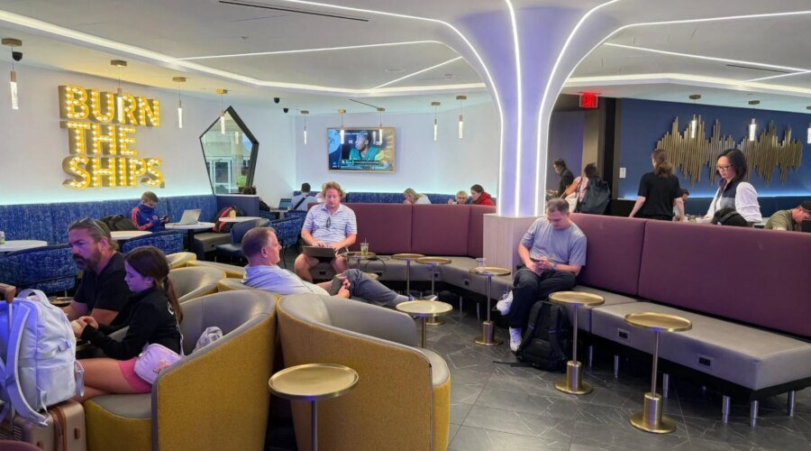 MSP’s Portal Lounge Has Its Own Robot Bartender, Video Games