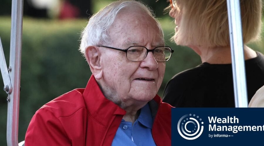 Buffett to Give Away Berkshire Stake by 2034